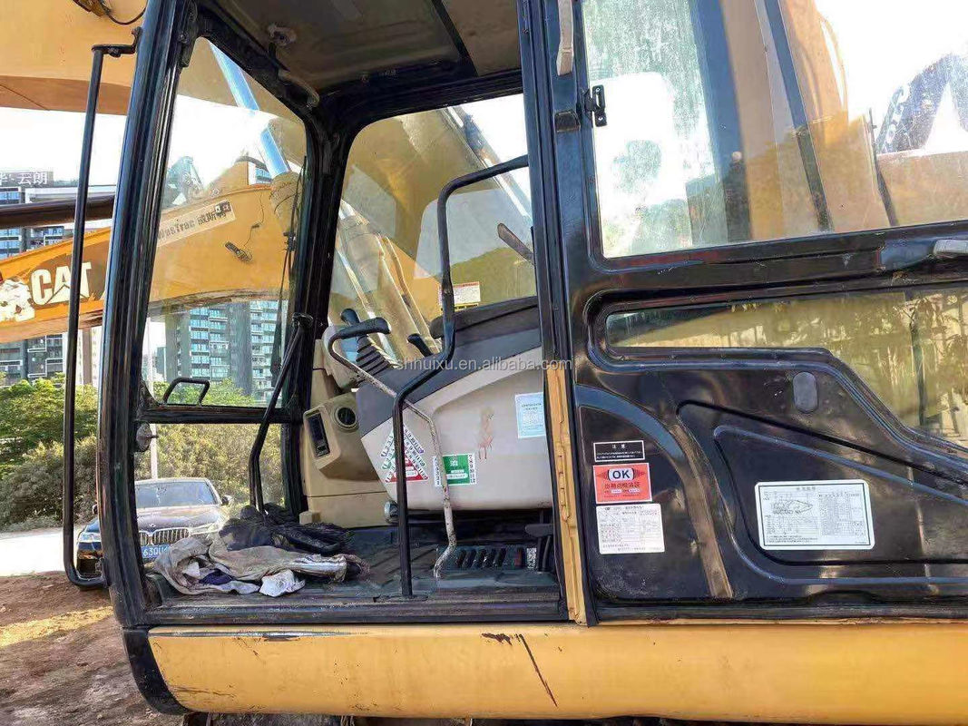 Excavateur d'occasion CAT320C à vendre à chaud