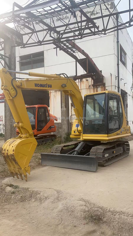 Komatsu Excavateur d'occasion Komatsu PC200 20 tonnes d'occasion original japonais excédentaire en bon état