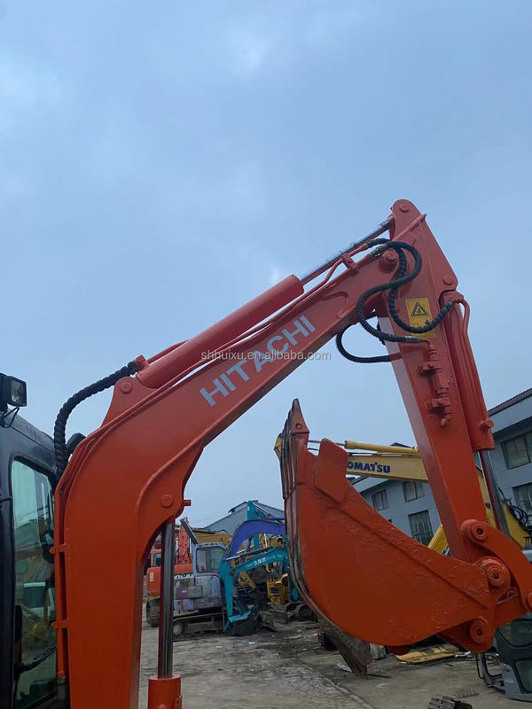 Vente à chaud Hitachi Bonne qualité Hitachi ZX30U excavateur à rampe hydraulique d'occasion / mini-excavateur d'occasion Hitachi ZX30U Prix bon marché