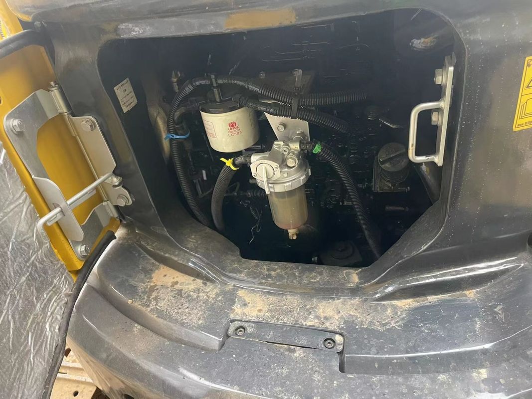 En excellent état, le PC35 est en stock. Excavateur utilisé, PC35, PC55.