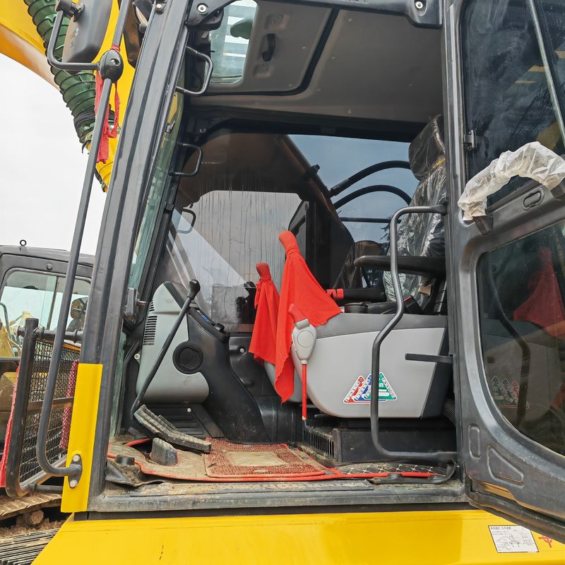 Excavateur japonais d'occasion komatsu pc200 excavateur utilisé komatsu pc200 japonais original