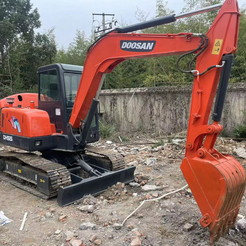 Couleur orange mini utilisé Cat Doosan Dx55 Excavateur d'occasion 5,5 Tonnes