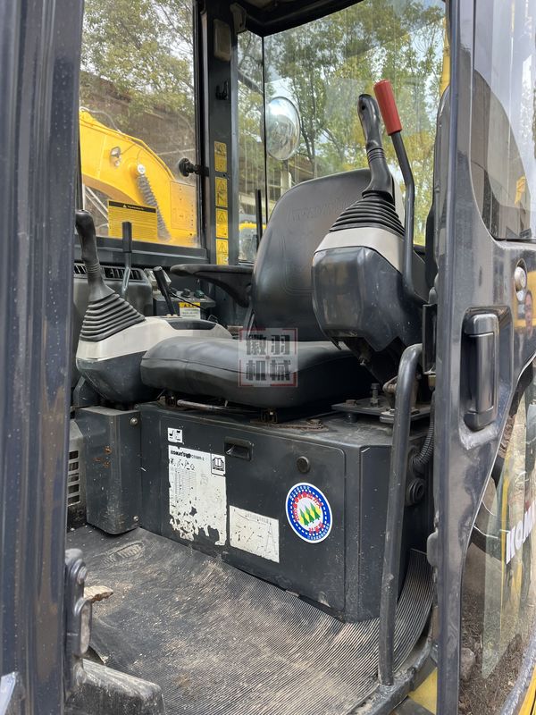 Meilleure qualité Komatsu PC55mr PC35 PC40 PC50 PC56 PC60 mini excavateur utilisé machines de déplacement de terre en bon état