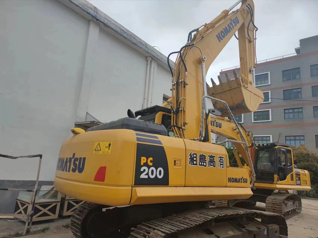 25.6TON Excavatrice utilisée komatsu PC 200 /Pratiquement neuve/excavatrice moyenne komatsu PC 200-5 d'occasion