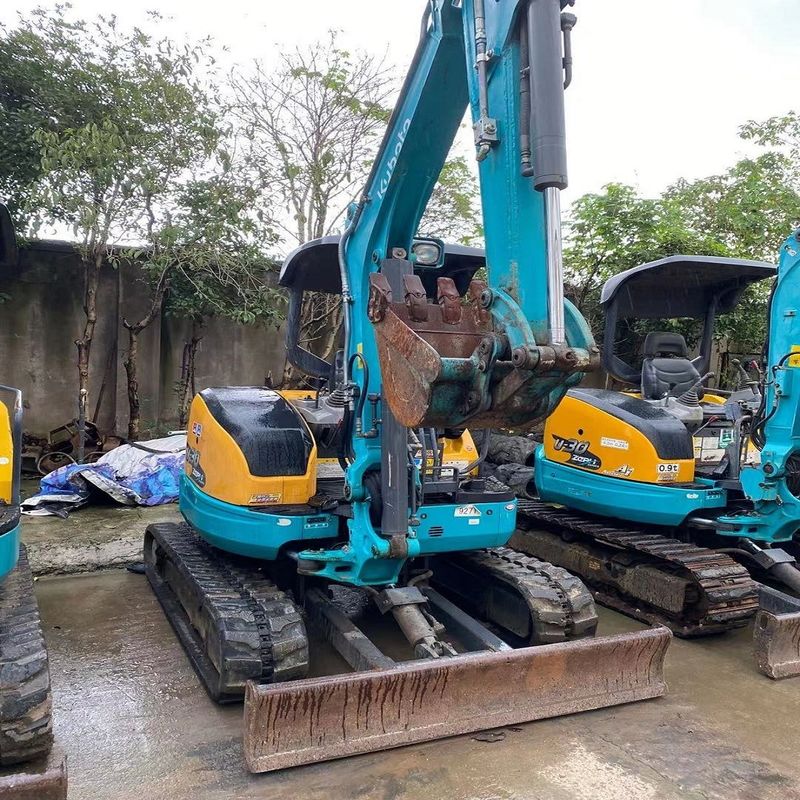 Excavateur à rampe utilisée KUBOTA U-30/ moteur japonais d'occasion KUBOTA U-30