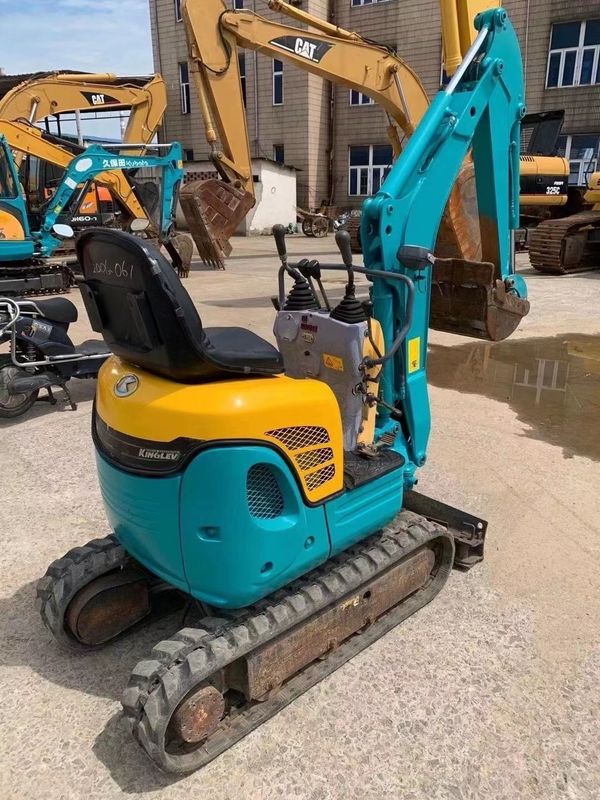 Mini-excavateur d'occasion avec de longues heures de travail et des prix bas à vendre à chaud 1tonne KUBOTA U10 Excavateur à rampe