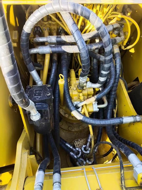 Vente à chaud de la marque Caterpillar utilisée 20 tonnes 320 excavateur pour chat CAT320D CAT320D2 machine d'excavation de seconde main fabriquée au Japon