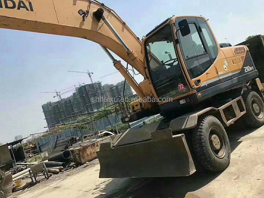 Corée d'origine 2014 Hyundai r210w-9 roue utilisée excavateur/ pneu machine R210w-9 Hyundai à vendre