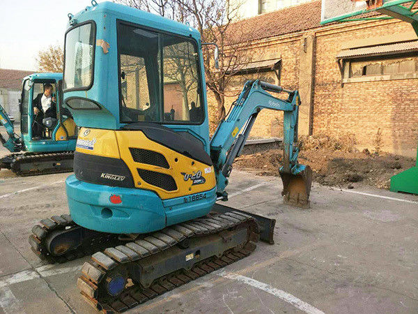 2 tonnes d'excavatrice utilisée KUBOTA U-20 Crawler En bon état KUBOTA U-20 mini excavatrice utilisée avec petite pellicule