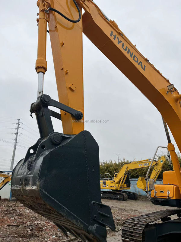 Machines de construction utilisées Excavateur hydraulique Hyundai 225-9 Marque Corée