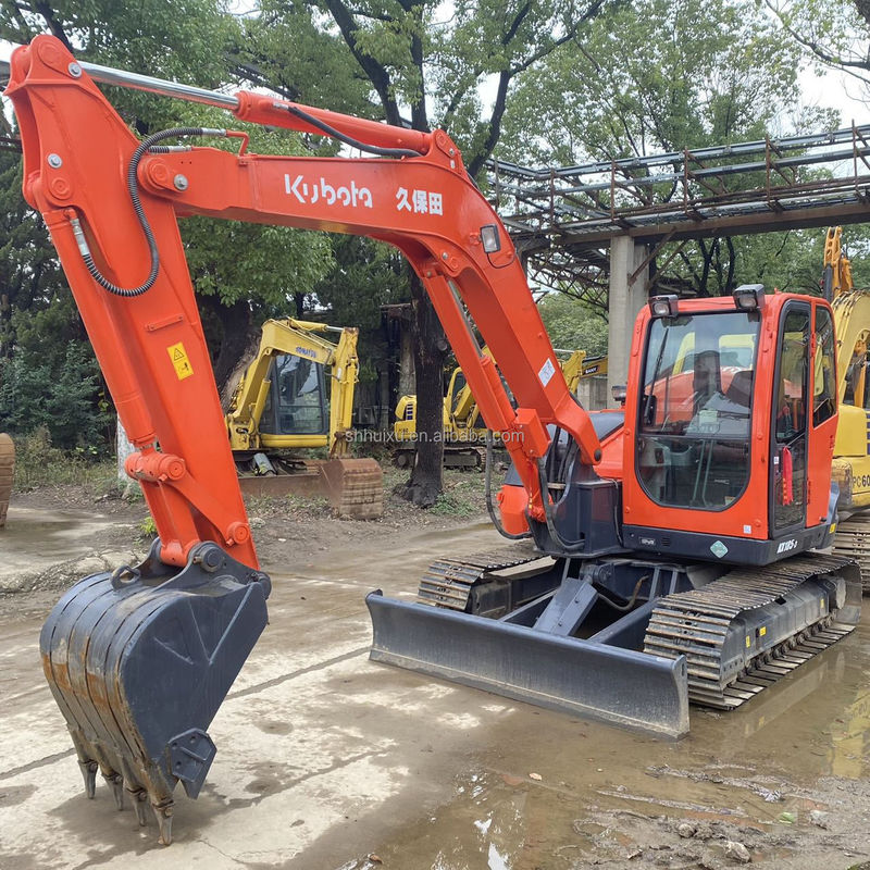 Une mini excavatrice de 8 tonnes utilisée Kubota kx165 kx185-3 est à vendre