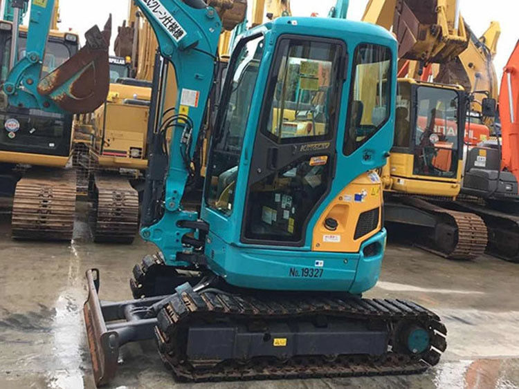 Une Kubota de 1,5 tonne, 3 tonnes,2.5 tonnes,3Une mini-excavatrice de 5 tonnes est à vendre, une mini-excavatrice Kubota U15 U30 U25 U35