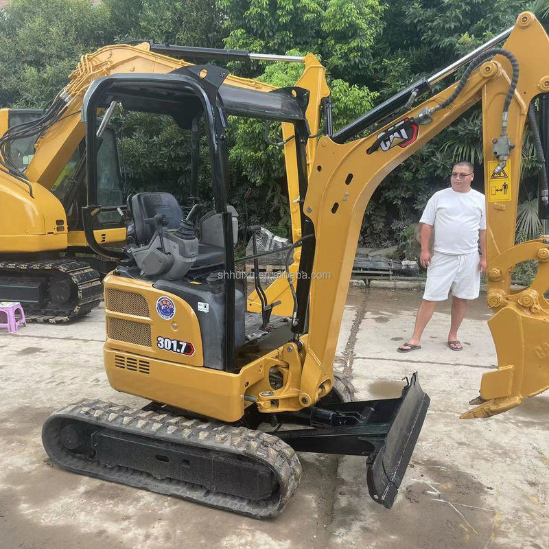Excavateur d'occasion CAT301.7 excavateur d'occasion machines d'occasion excavateur de chat d'occasion Chine mini-excavateur