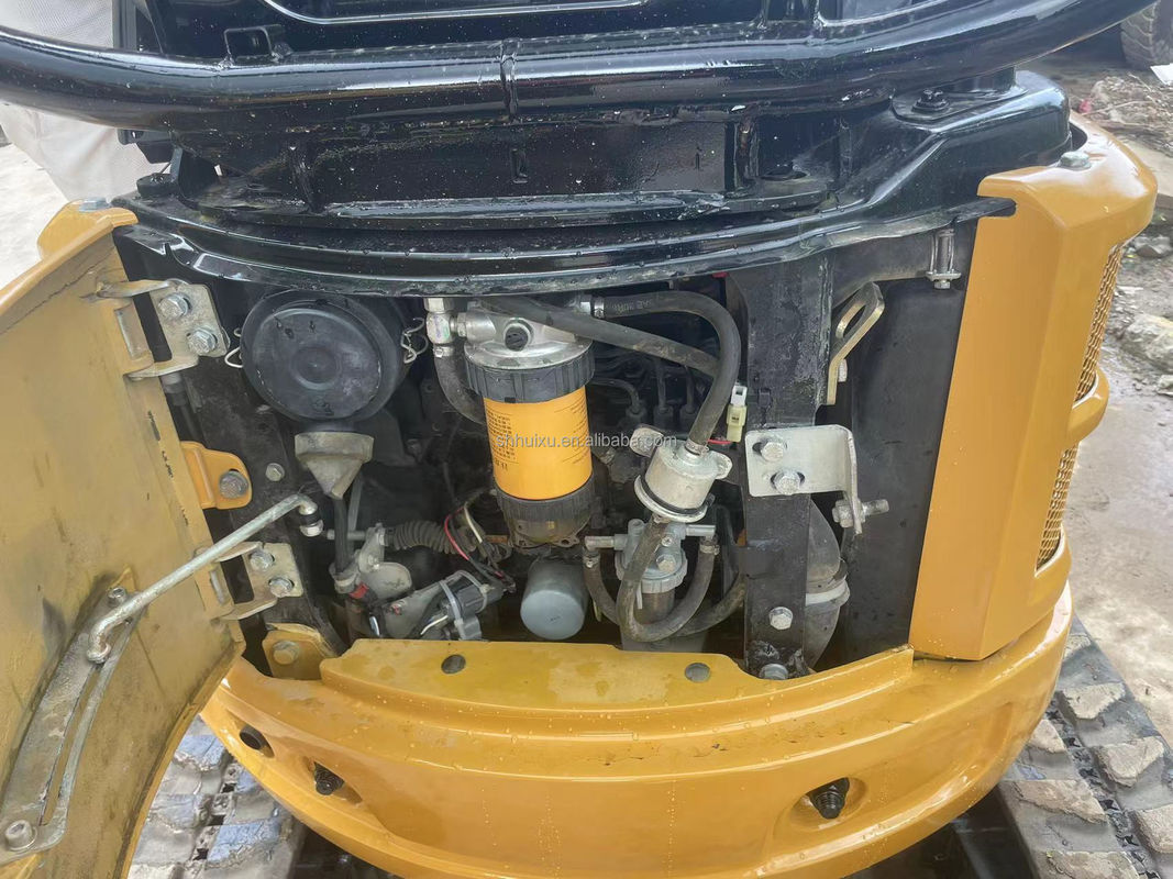 Excavateur d'occasion CAT301.7 excavateur d'occasion machines d'occasion excavateur de chat d'occasion Chine mini-excavateur