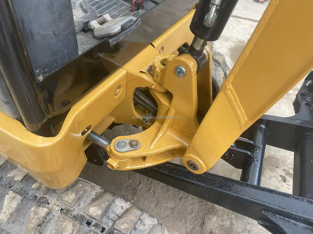 Excavateur d'occasion CAT301.7 excavateur d'occasion machines d'occasion excavateur de chat d'occasion Chine mini-excavateur