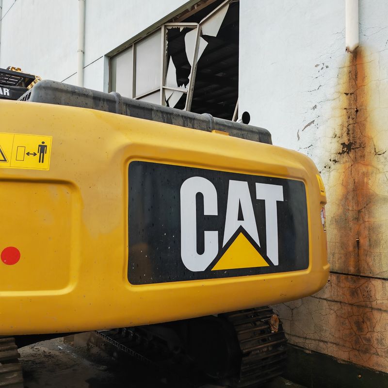 Machinerie utilisée pour les chenilles machines d'occasion pour le creusement de la terre CAT 330 330C 330D moteur diesel excavateur escavator
