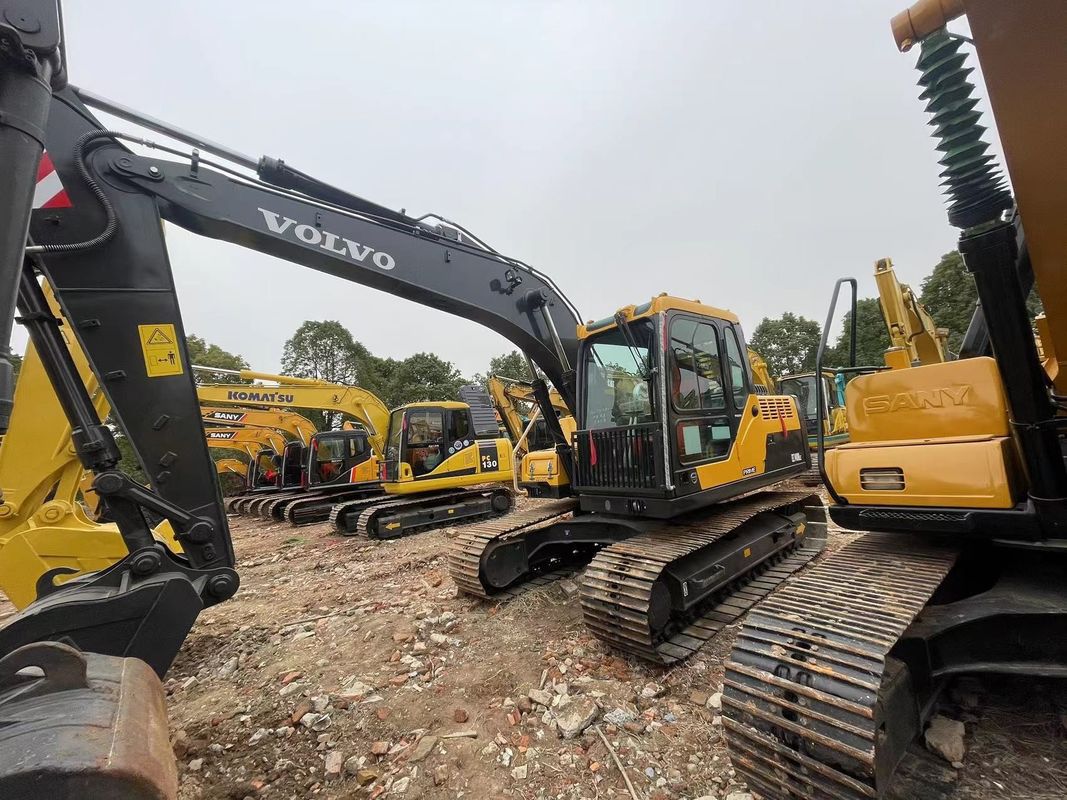 Excavateur volvo 140b à vendre