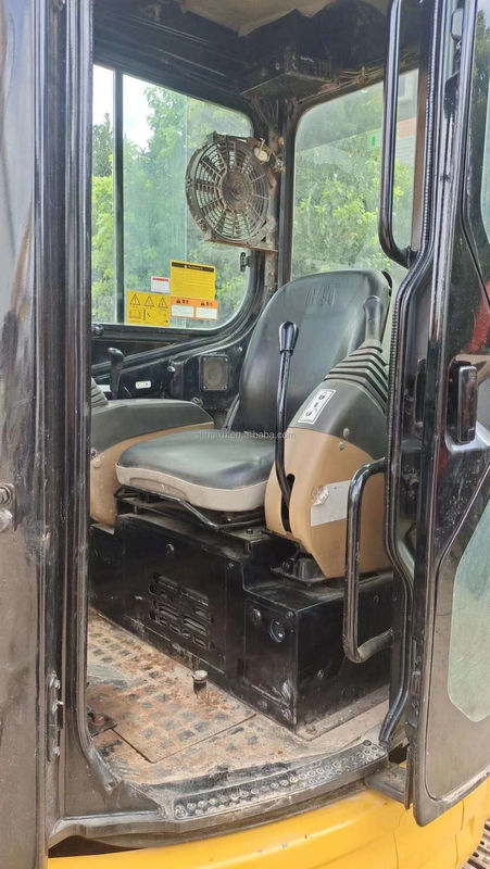 Mini-excavatrice utilisée CAT303 avec cabine de conduite