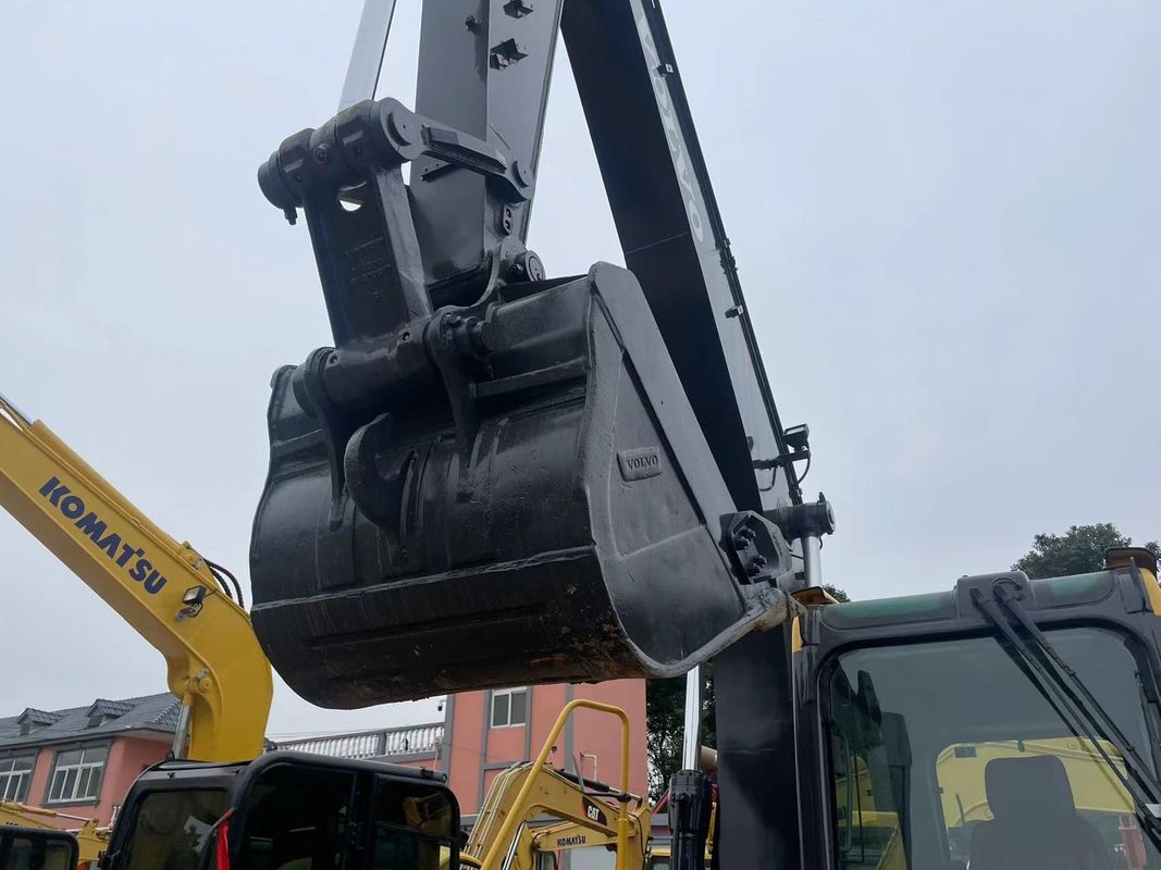 Excavateur d'occasion Volvo EC140DL excavateur d'occasion machines volvo excavateur d'occasion excavateur d'occasion à vendre