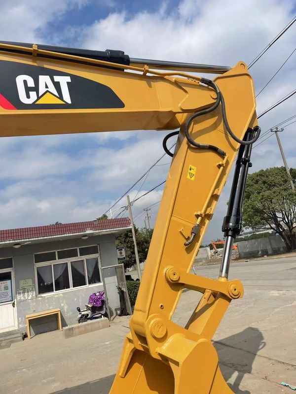 Excavateur à grande rampe CAT 330D excavateur d'occasion utilisée machine lourde 30 tonnes hydraulique rampe à contre-courant grande excavatrice