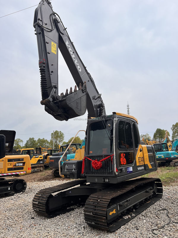 14000KG Excavateur d'occasion Volvo 140 Excavateurs réparateurs de machines