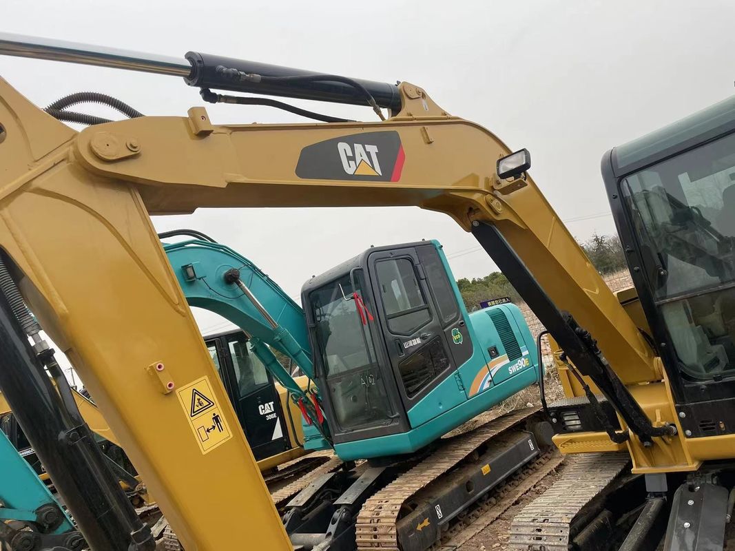Autres machines de construction MiNi d'occasion CAT305.5 hydraulique à rampe à rampe excavateur utilisé excavateur utilisé aux Emirats Arabes Unis