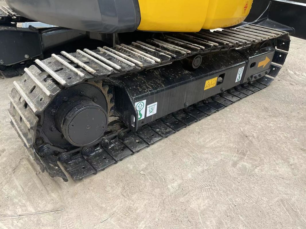 Excavateur d'occasion Komatsu PC35mr PC200 PC40 Excavateur d'occasion pc 35 mini excavateur de 3 tonnes de conception machine japonaise d'occasion