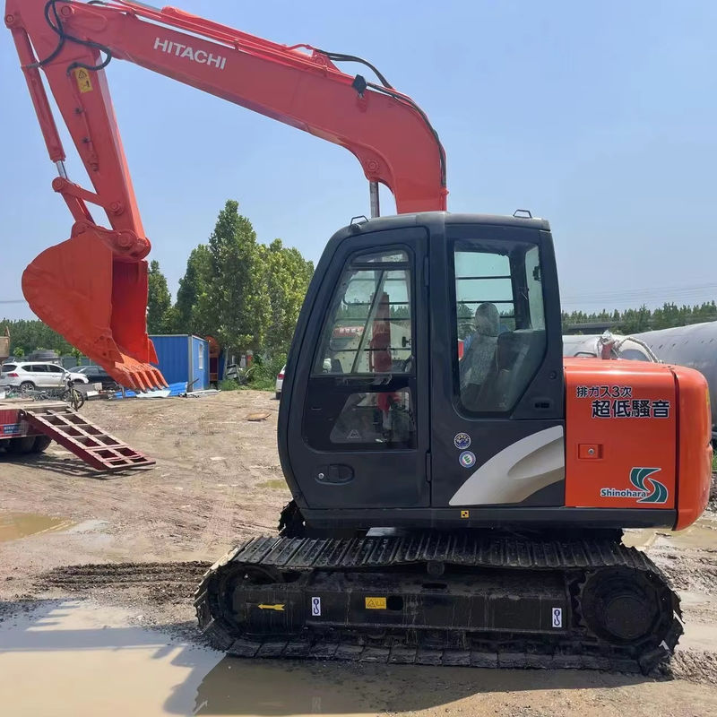 Hitachi Zx70 Excavatrice utilisée Hitachi 7 tonnes Excavatrice utilisée à rampe 0,33m3