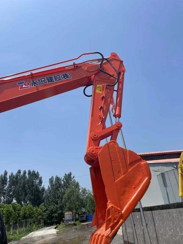 Hitachi Zx70 Excavatrice utilisée Hitachi 7 tonnes Excavatrice utilisée à rampe 0,33m3