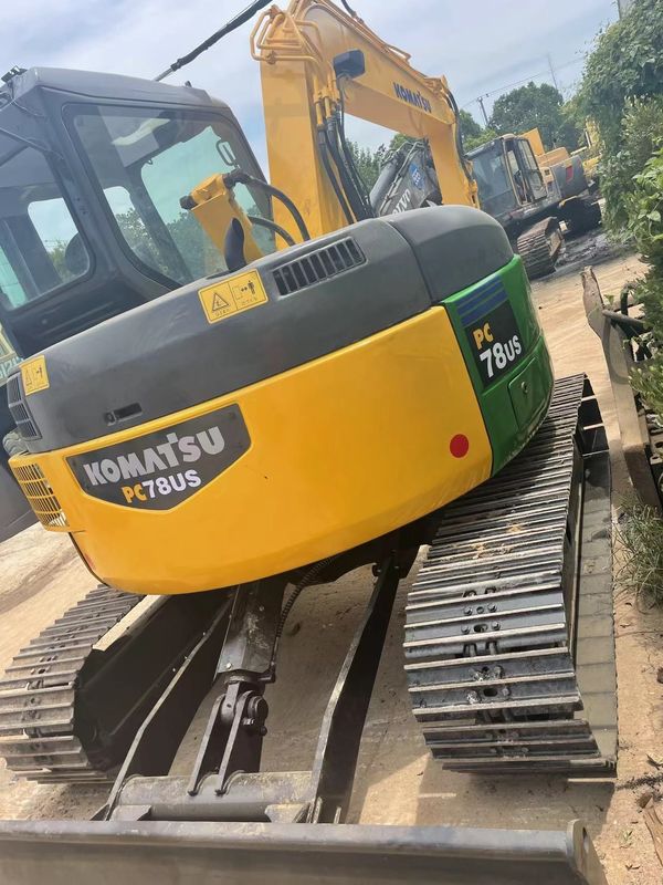Excavateur d'occasion KomatsoPC70-8 Machine/ rouleau d'occasion type KomatsoPC70-8 produit à vendre à chaud