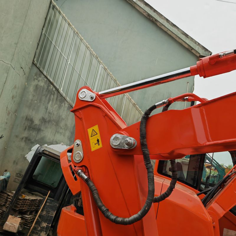 Kubota 185 Excavateur Kubota d'occasion de 8,5 tonnes Couleur originale