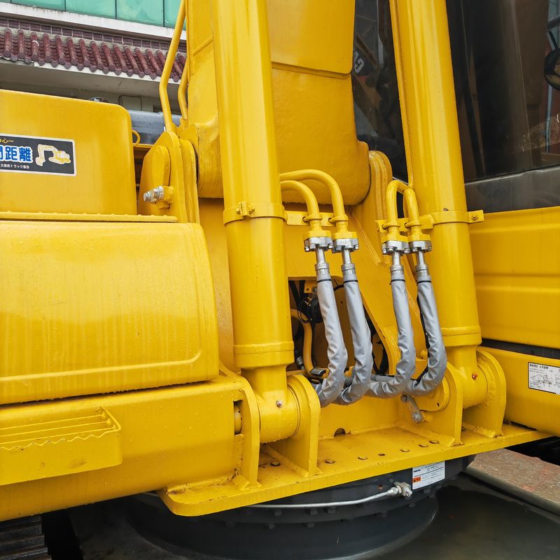 NOUVEAU 90% utilisé excavateur à rampe Komatsu pc200-8 prix d'usine en stock meilleure qualité machines de construction d'occasion