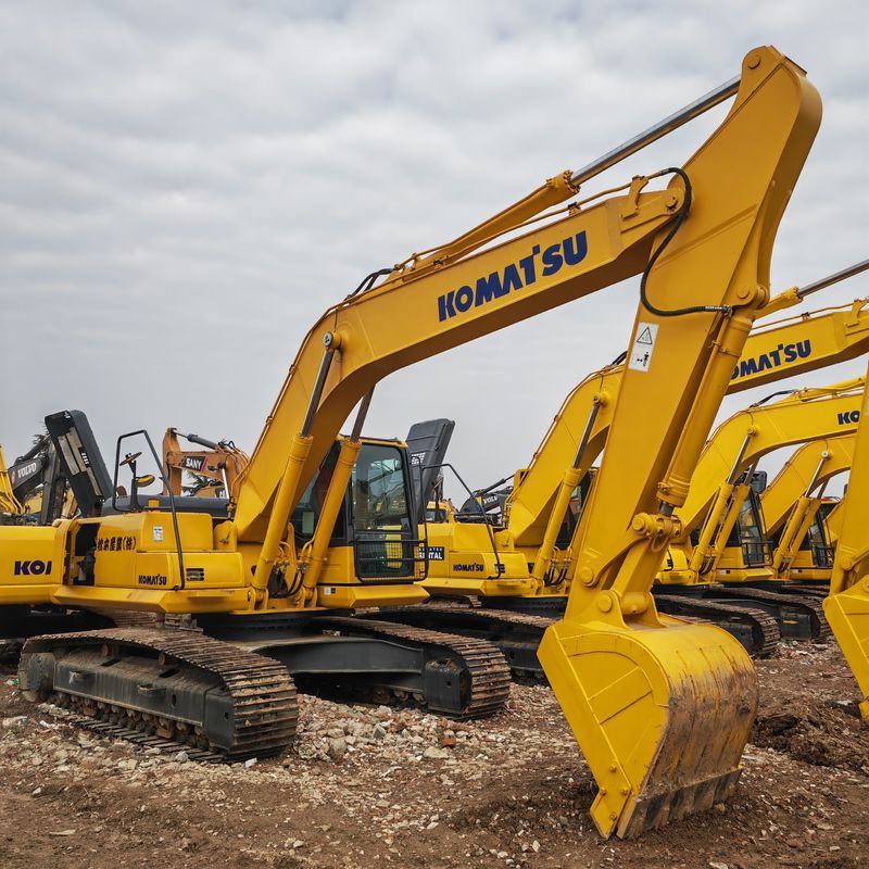 Peinture originale utilisée dans une excavatrice komatsu pc240-8/moteur haute puissance utilisé dans une excavatrice komatsu pc240-8