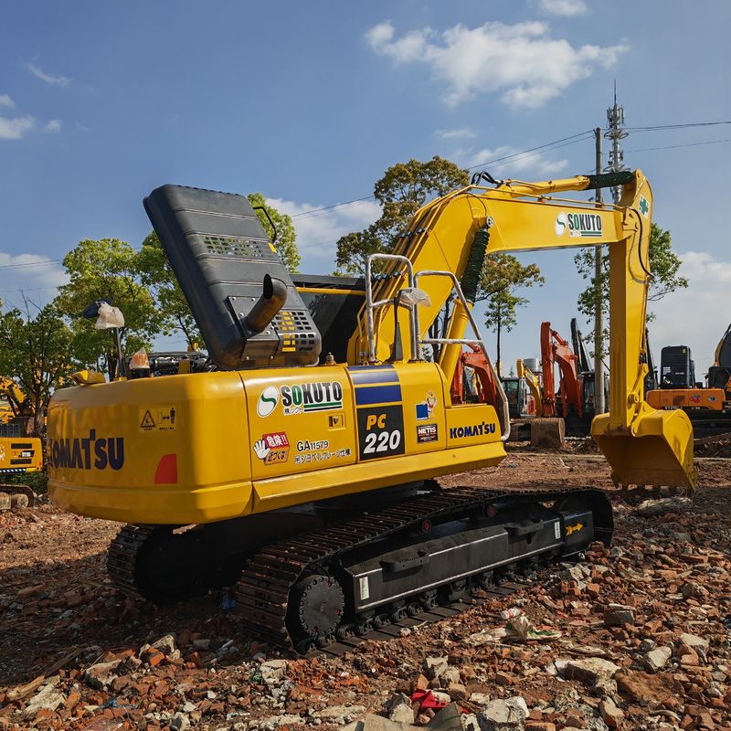 22 tonnes Excavateur d'occasion Komatsu PC 220 8 D'occasion Komatsu PC 220 8