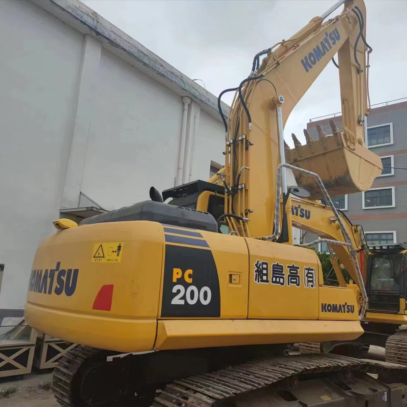 Excavatrice à rampe utilisée utilisée komatsu pc200/bon état avec une puissance élevée excavatrice d'occasion komatsu pc200 à vendre