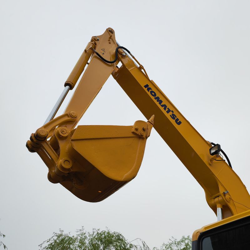 Jaune Mini Excavateur d'occasion 6T de seconde main Komatsu Pc60 Couleur originale