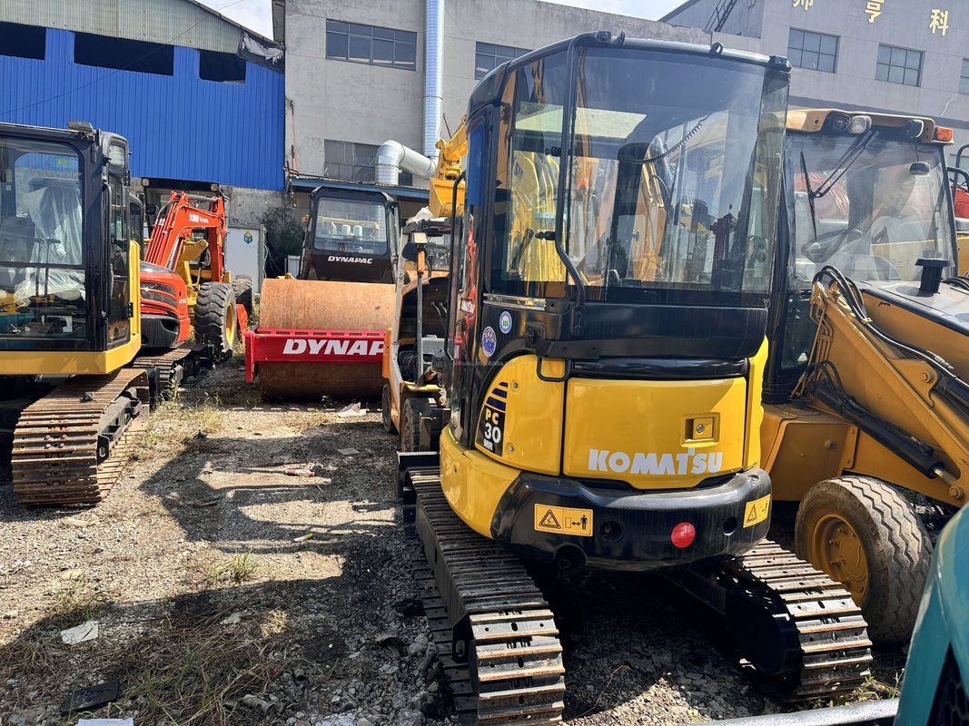 Mini-pelles de marque KOMATSU de 3 tonnes et 4 tonnes utilisées