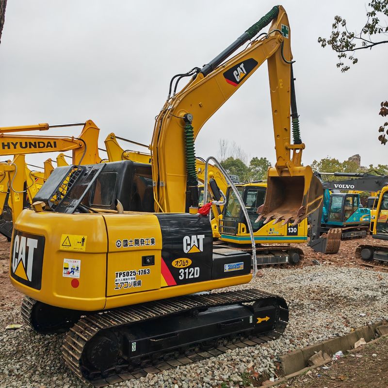 Avoir obtenu le certificat de l'EPA Le Japon utilise une mini-excavatrice Caterpillar CAT312D 320D 330D