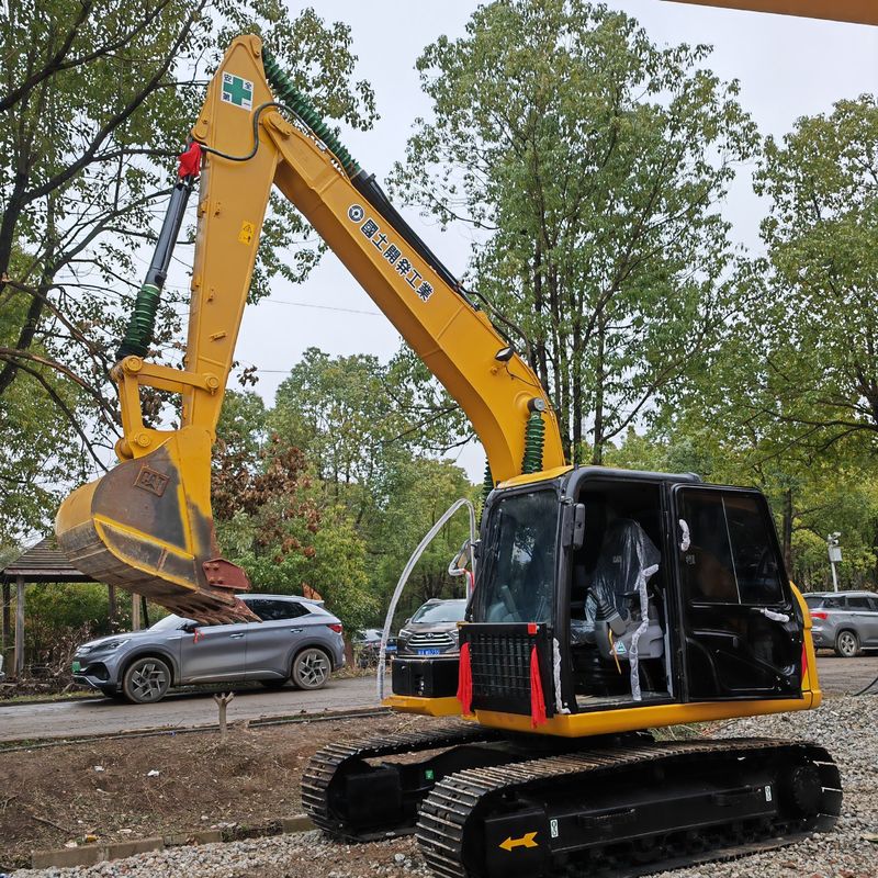 Avoir obtenu le certificat de l'EPA Le Japon utilise une mini-excavatrice Caterpillar CAT312D 320D 330D