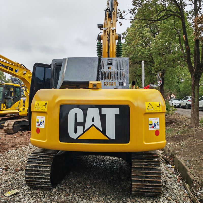 Avoir obtenu le certificat de l'EPA Le Japon utilise une mini-excavatrice Caterpillar CAT312D 320D 330D