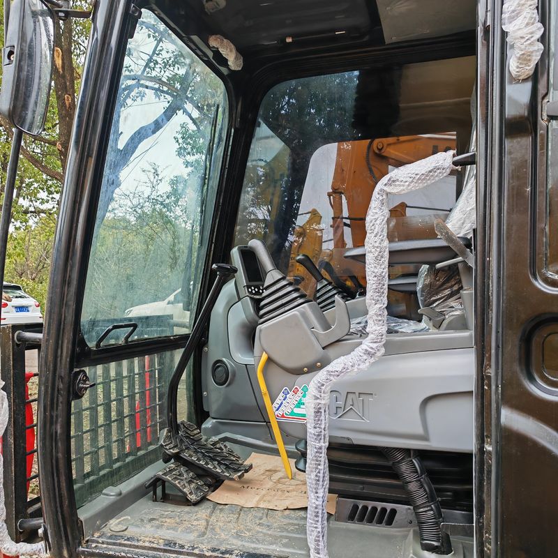 Avoir obtenu le certificat de l'EPA Le Japon utilise une mini-excavatrice Caterpillar CAT312D 320D 330D