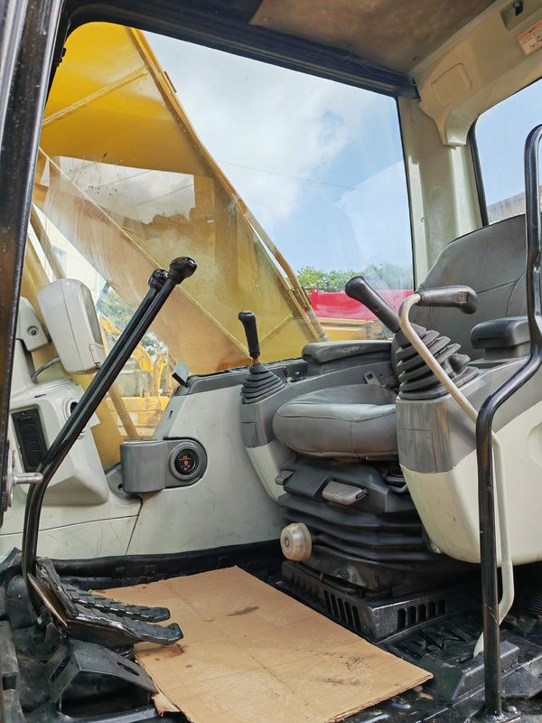 Vente directe d'usine de machines à excaver usagées Caterpillar CAT320 320D / machines à excaver utilisées 20T