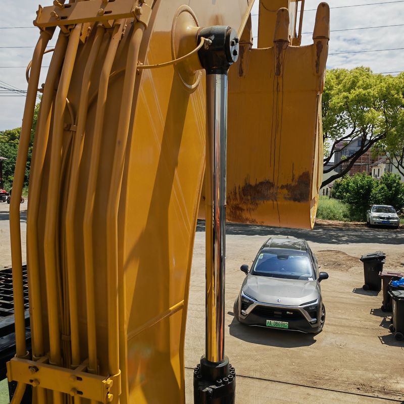 Excavateur d'occasion Caterpillar CAT325DL /peinture d'origine excavateur d'occasion cat325d de seconde main cat 325d vente à chaud