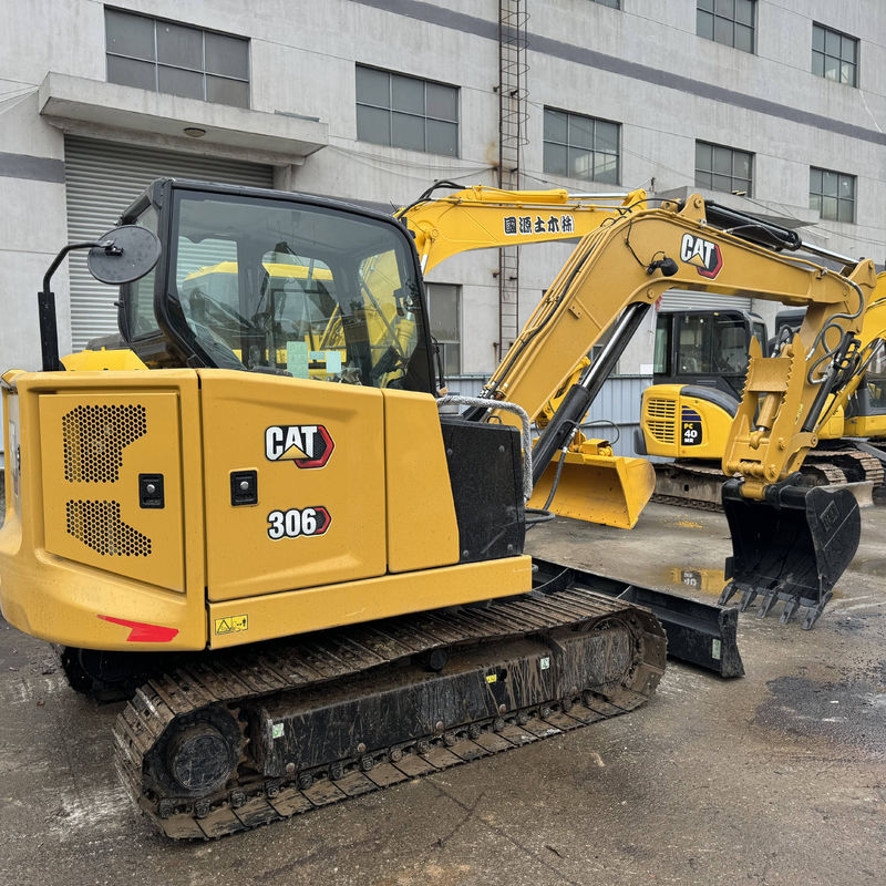 Excavatrices d'occasion CAT 306 machines de construction excavatrices d'occasion creuseuse chenille CAT 306 assurance qualité pour les ventes