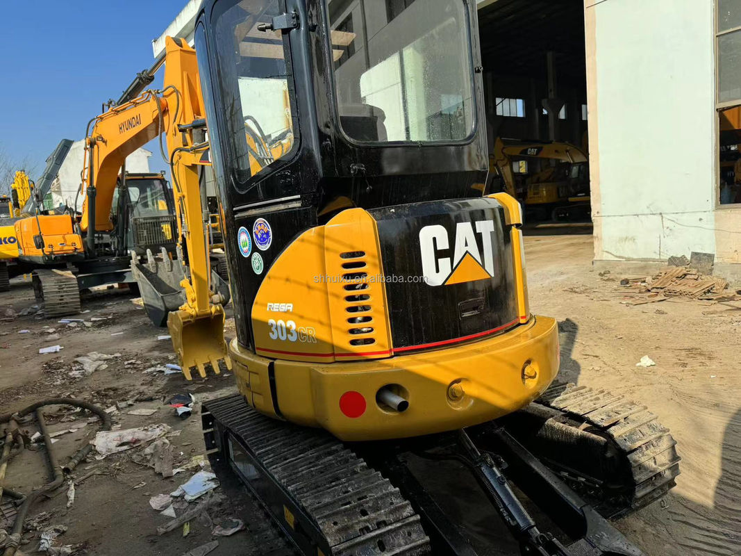 Pratiquement neuf Japon utilisé mini-excavatrice de 3 tonnes CAT303CR utilisé ramper japonais utilisé prix de l'excavatrice à vendre