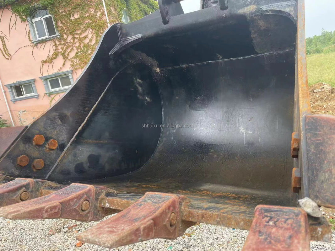 Pratiquement neuf 95% 13,5Ton Sany SY135 utilisé excavateur creuseuseuse d'occasion mini China marque sany à vendre