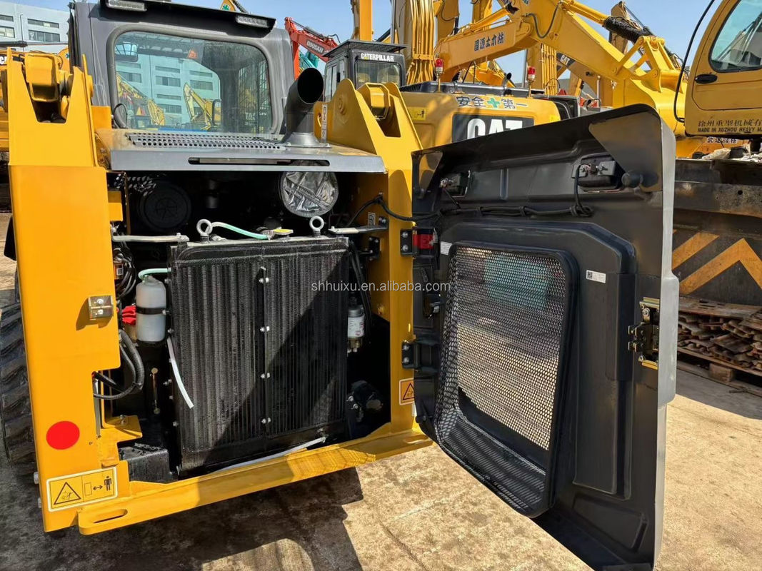 Excavateur à roues CAT 246D3 Caterpillar japonais