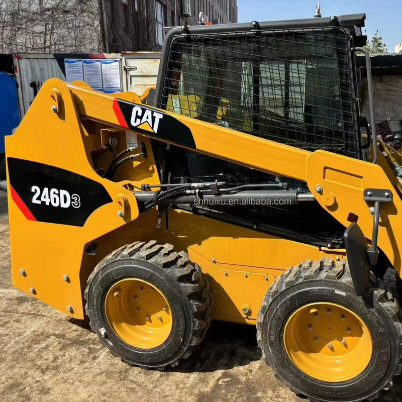 Caterpillar 246D Skid Steer Utilisé Cat 246C Skid Steer Chargeur machine de chargement de chat de seconde main
