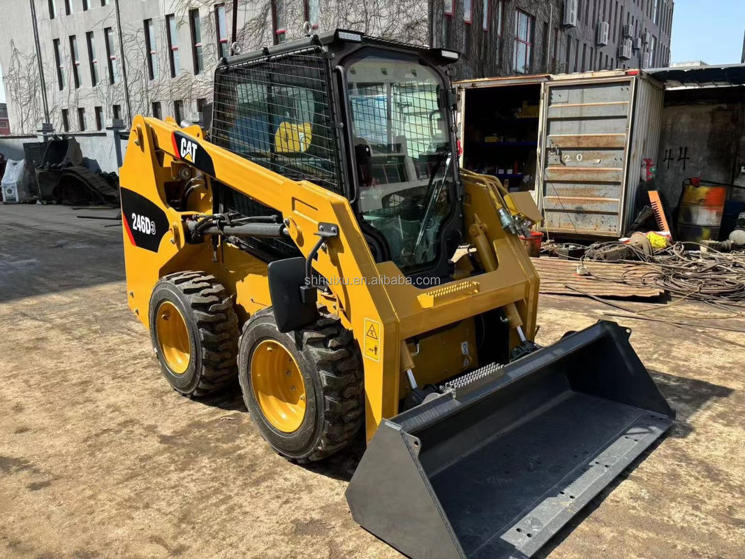Caterpillar 246D Skid Steer Utilisé Cat 246C Skid Steer Chargeur machine de chargement de chat de seconde main