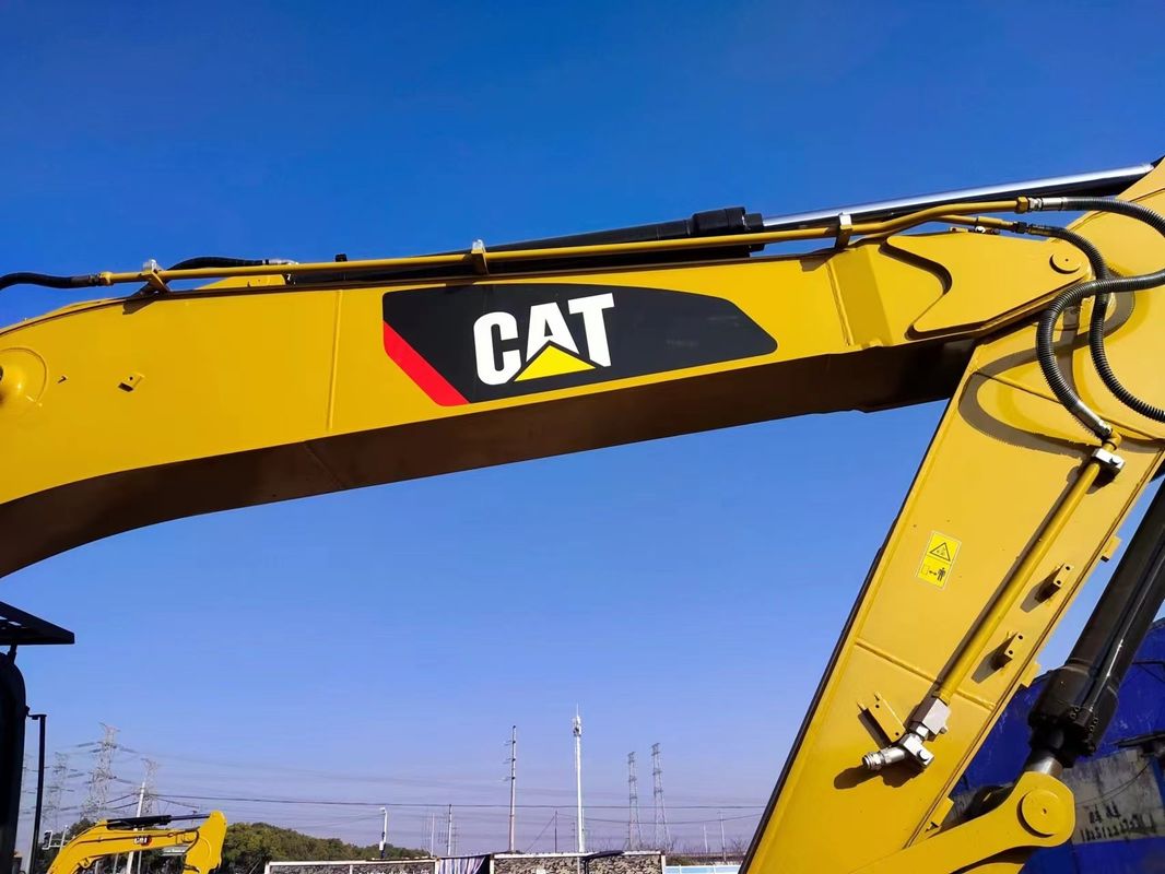 20 tonnes de puissance de creusement élevée utilisée excavateur CAT320D/seconde main